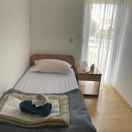 Guest house Zemo 3*